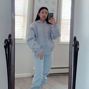 Meet your Posher, Fatima